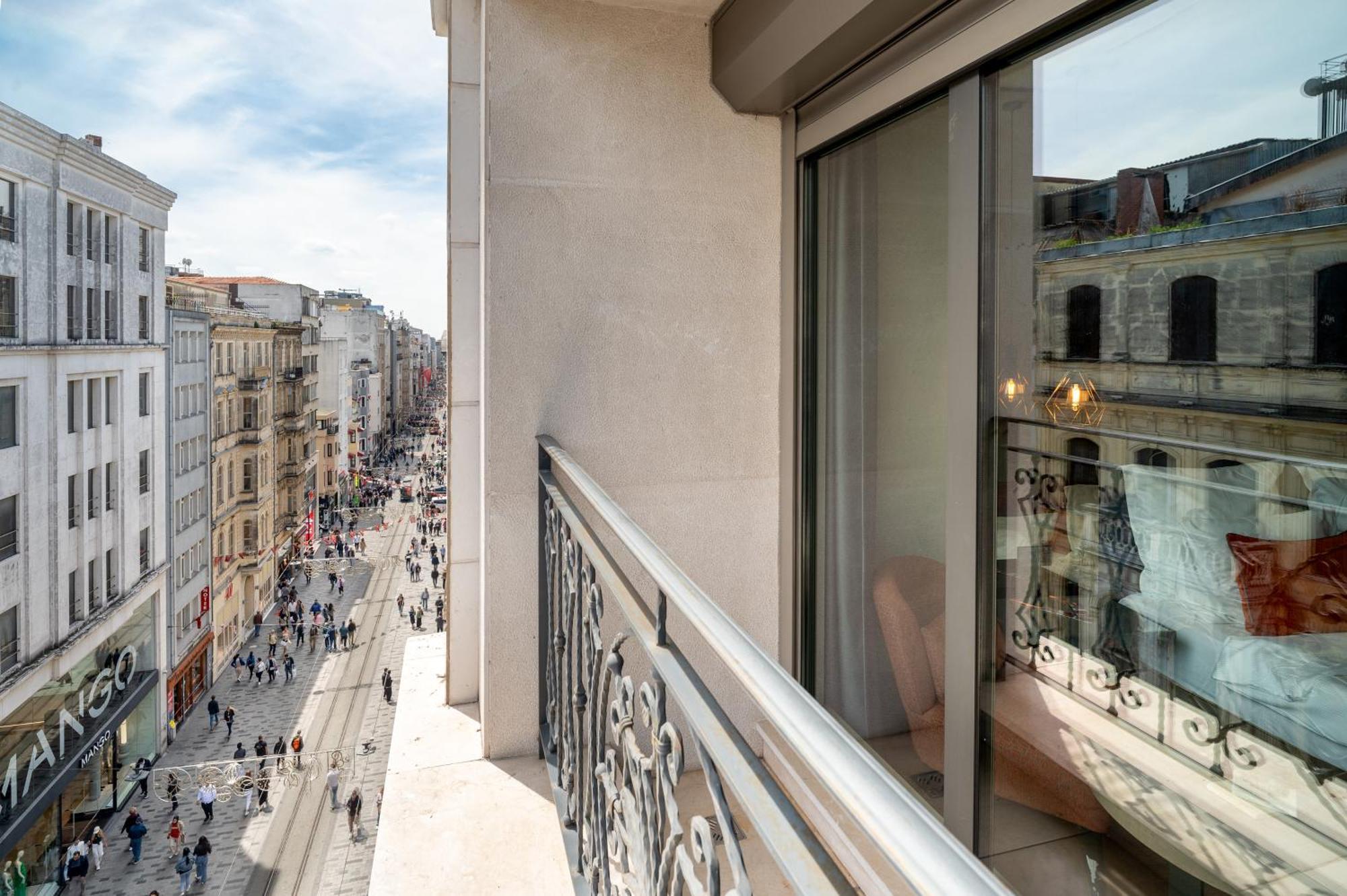 Отель Sentire & Residences Taksim Стамбул